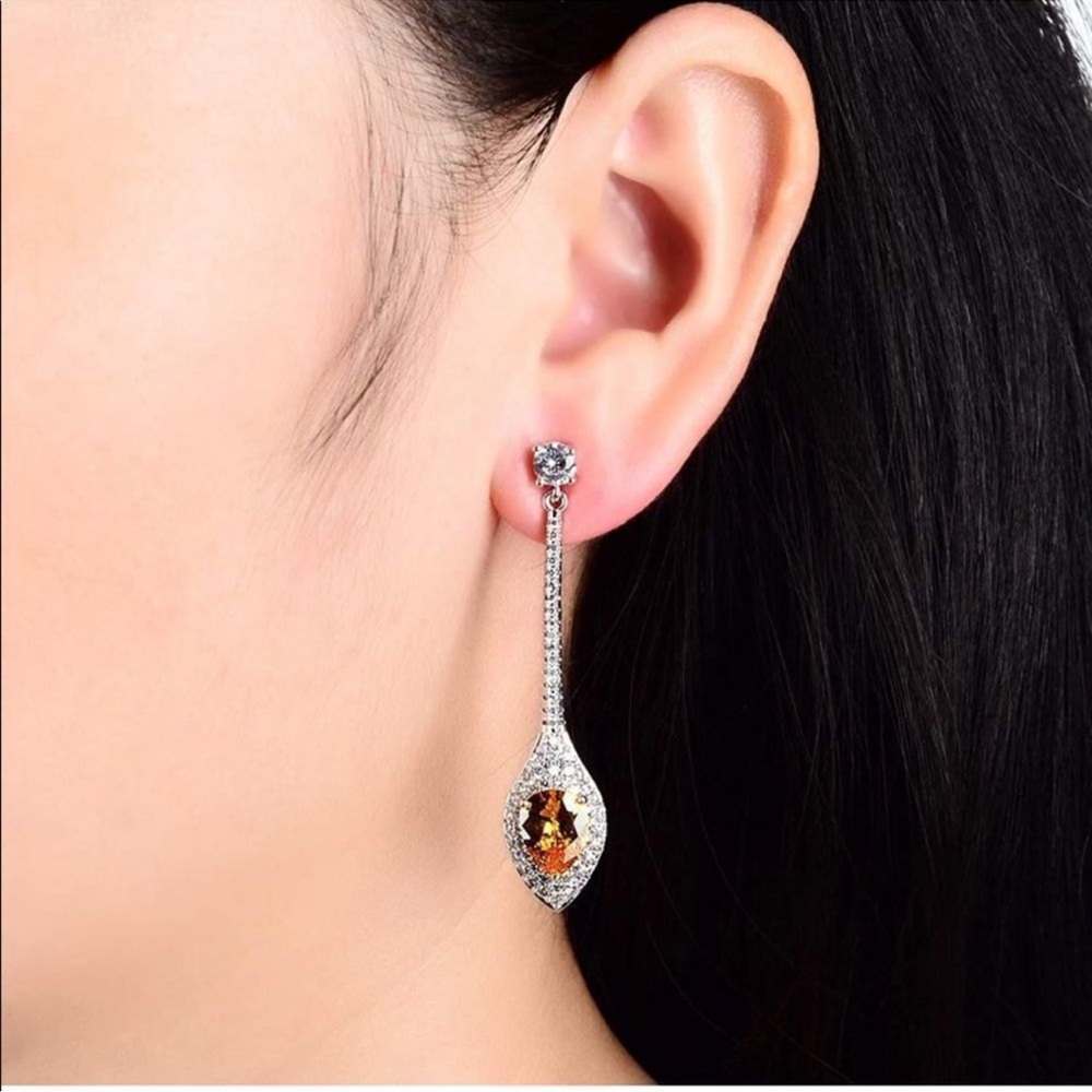 Elegant Silver Drop Earrings - Picture 4 of 4